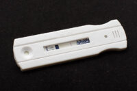 HCG (Gonadotropina Coriónica Humana).